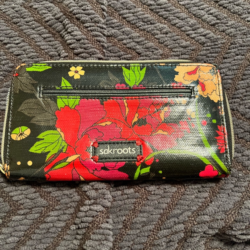 Sakroots wallet matching purse in other listing